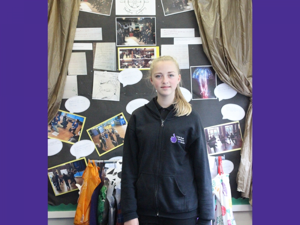 molly-winner-of-national-drama-competition-raising-the-bar_exeter-deaf-academy-1.jpg