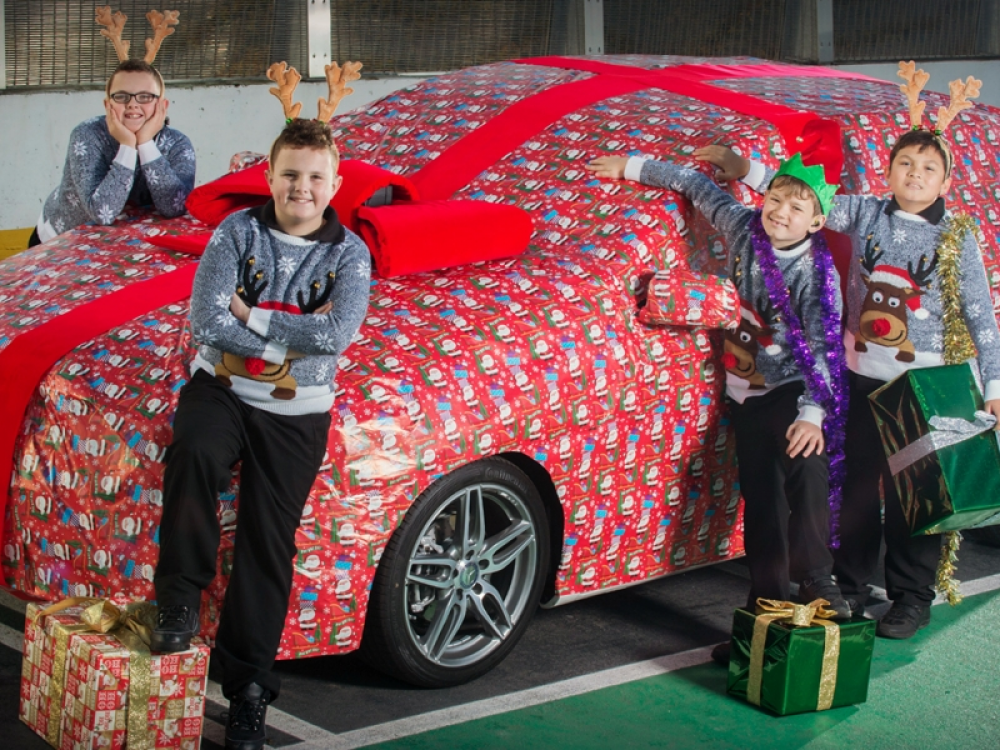 give-the-gift-of-3-hours-this-christmas-for-exeter-deaf-academy-s-car-raffle-1.jpg