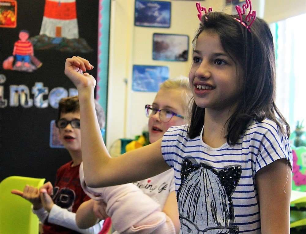 Family Sign Language for Insta (3)